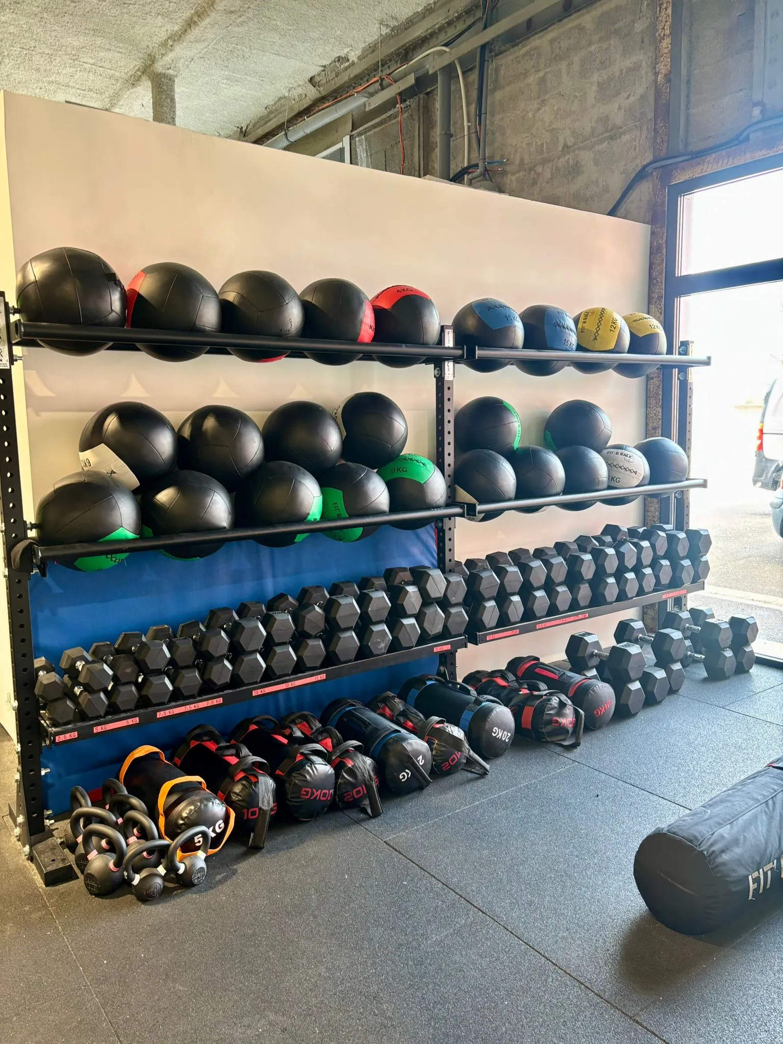 Zone dumbbells